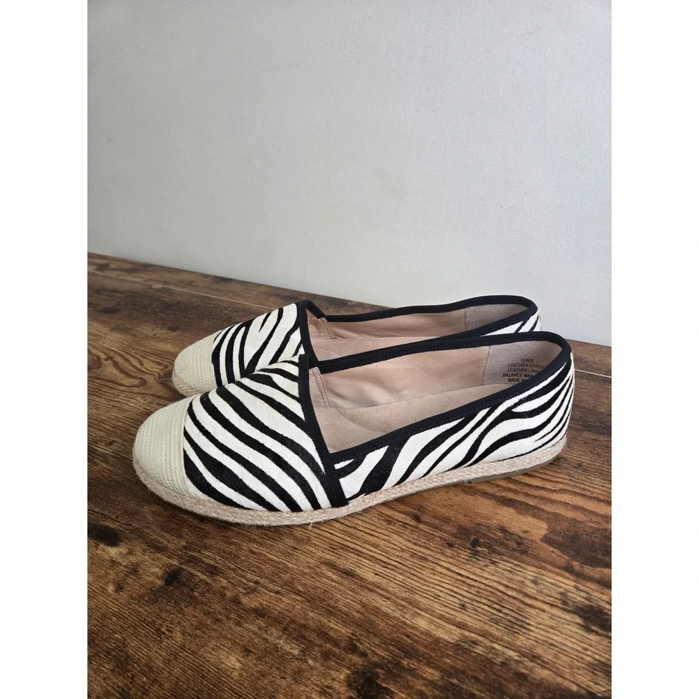 David Tate Paradise Zebra Print Calf Hair Espadrille Flats 12WW Wide Black White